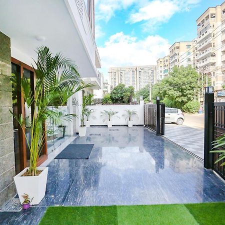 Fabhotel Golf Inn Golf Course Road Gurgaon Exteriör bild
