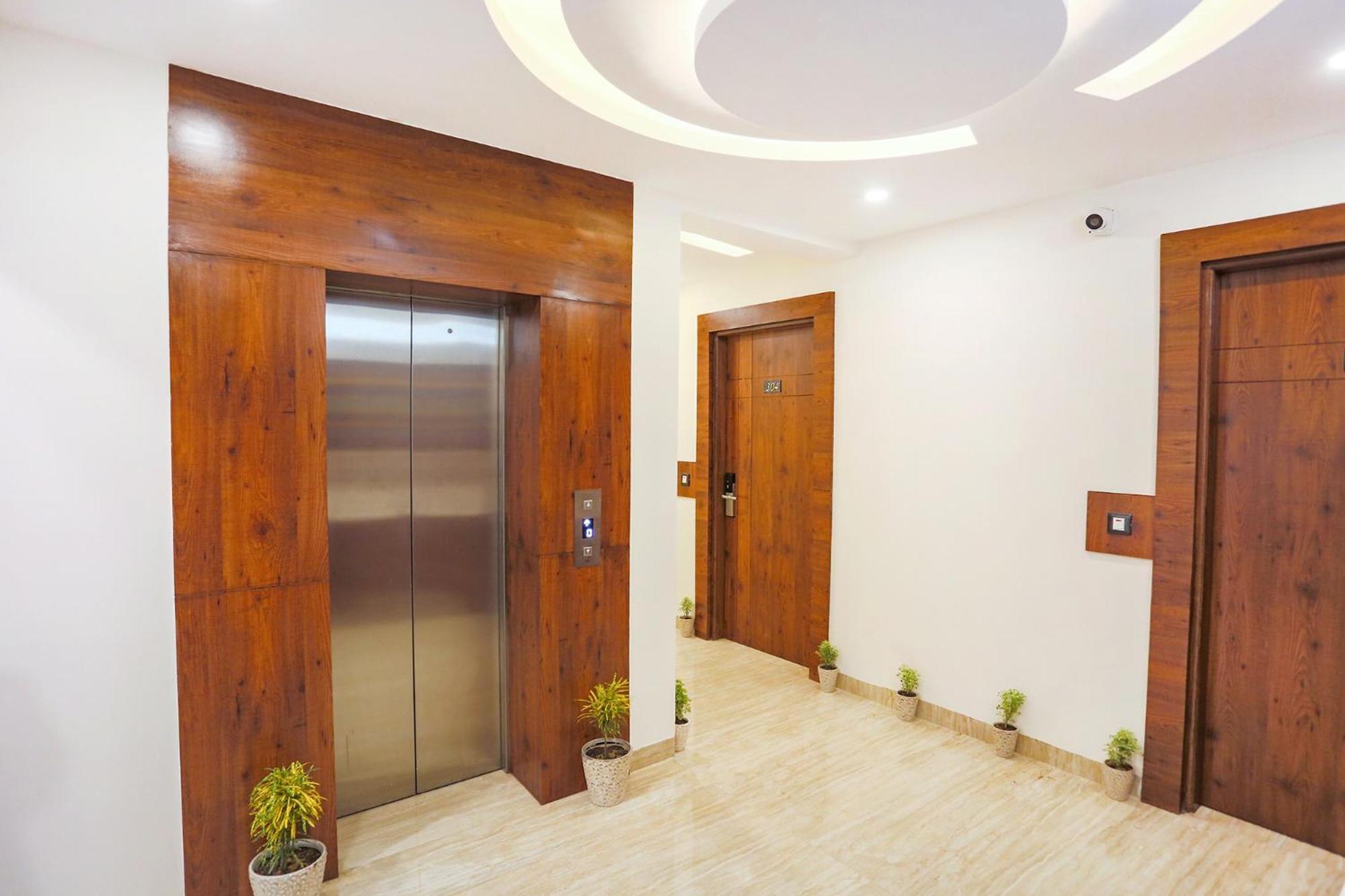 Fabhotel Golf Inn Golf Course Road Gurgaon Exteriör bild